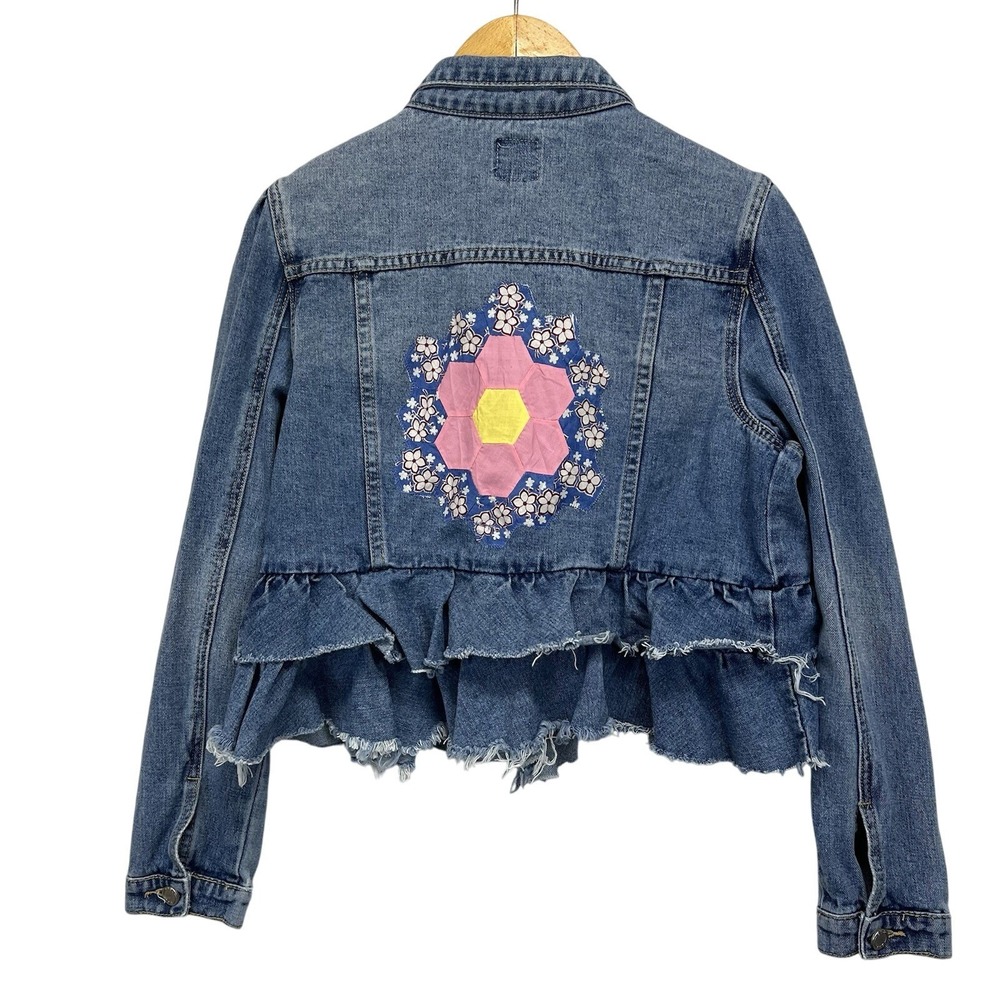 Upcycled Reworked Denim Jacket‎ Womens L Blue Quilt Patch Ruffle Puff Sleeve